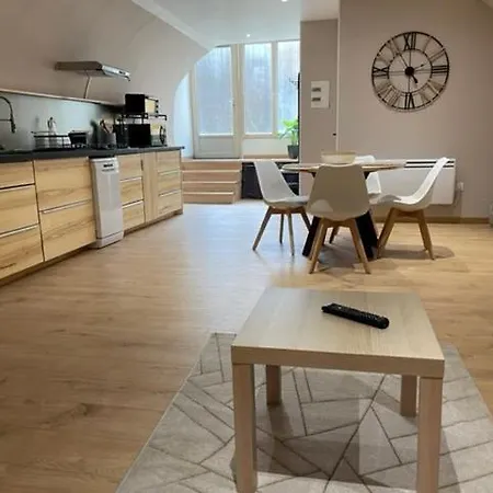 Joli Meuble Confortable Διαμέρισμα